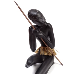 African Man 2302 by Gmundner Keramik