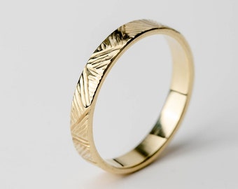 Unique Wedding Band 14K Gold Men Women - His and Hers Hand Carved Wedding Ring Custom - Kyklos Jewelry  GR00153