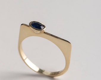 Art Deco Blue Sapphire Ring 14K Gold - Thin Flat Top Geometric Ring for Women - Oval Sapphire  GR00446