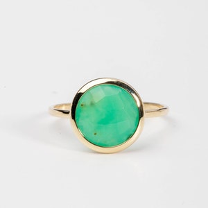 Vivid green chrysoprase bezel ring in 14K solid yellow gold for women.