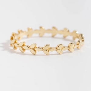 Leaf Wedding Band 14K Gold Ring for Women Laurel Unique Gift for Her by Kyklos Jewelry - GR00103