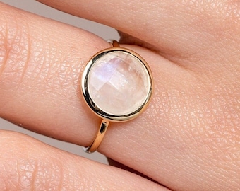 Moonstone Ring 14K Gold for Women,  Rainbow Moonstone Natural Gemstone, Anniversary Gift for Her - GR00007