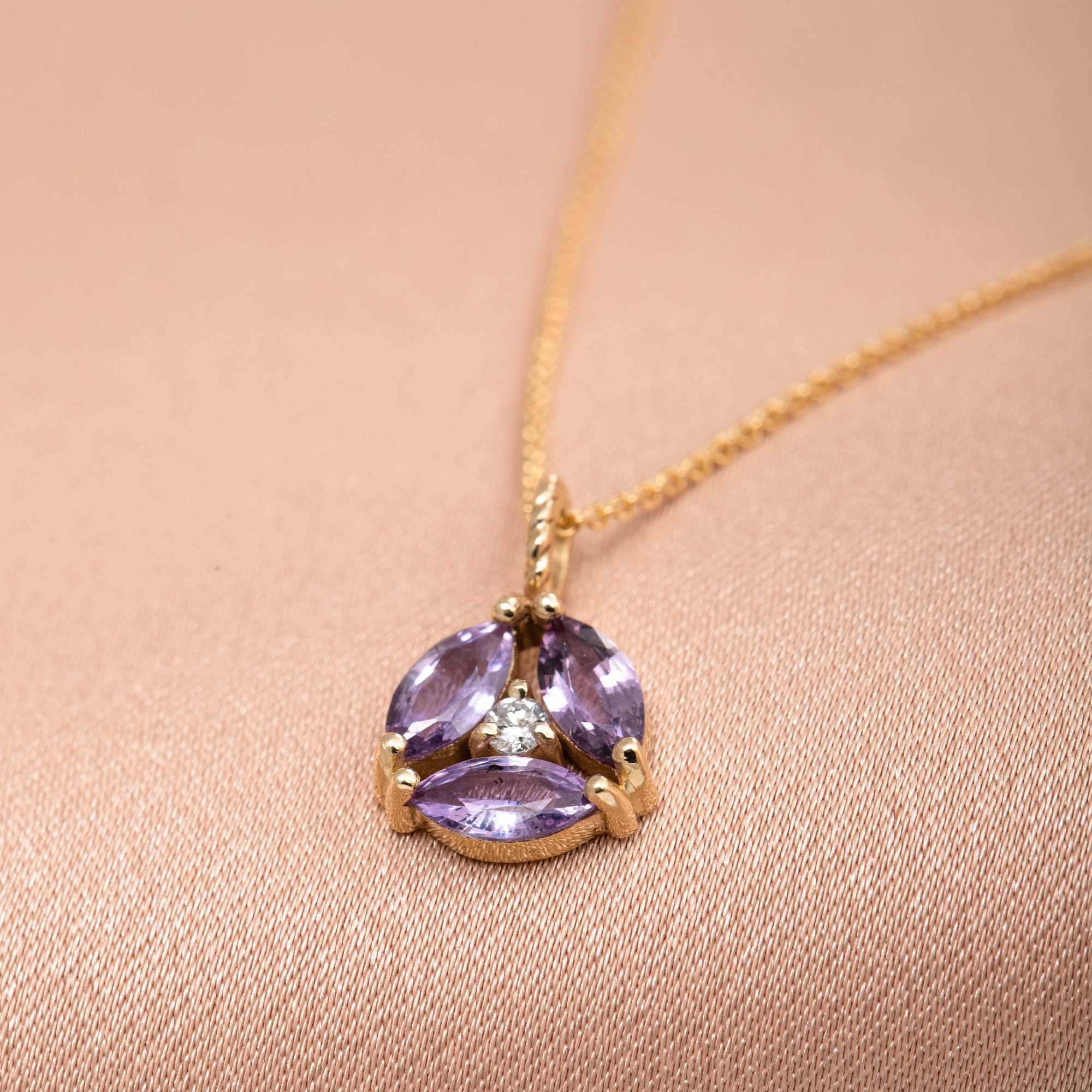 Pendentif Fleur Marquise En Plaqué Or 750/000 - Saphir Cz - Neuf Avec Étiquettes - Marque Petugons
