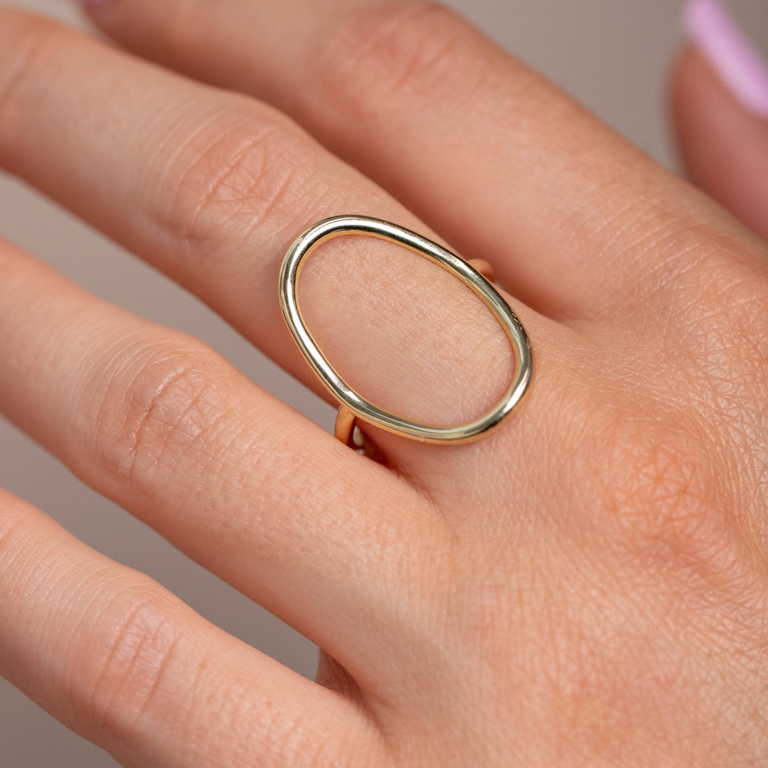 Pura vida 2024 open oval ring