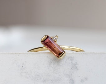 Bague En Or 14k Avec Tourmaline Bleue Et Diamants – Taille 5.75 – Ajustable – Neuve