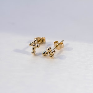 14K Cross Stud Earrings - Dainty Solid Gold Cross Studs - Gift for Her - Kyklos Jewelry GE00037