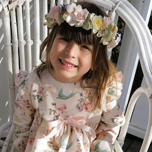 Girl&#39;s dress, Girls winter dress, Cream, long sleeved winter dress Size 4 Ready to ship