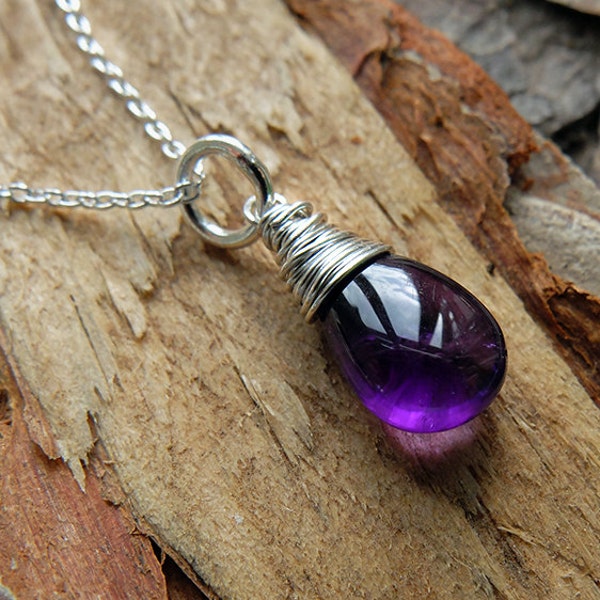 Amethyst necklace, Amethyst jewelry, February birthstone, Gemstone Necklace, Sterling Silver, Purple pendant, Gemstone