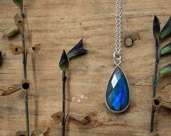 Blue labradorite drop necklace, a sterling silver chain necklace with spring clasp and a stunning blue/green labradorite. 16, 18 inch