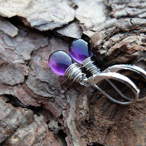 Amethyst drop & dangle earrings, beautifully shaped Amethyst teardrop stones, finished with sterling silver, leverbacks.