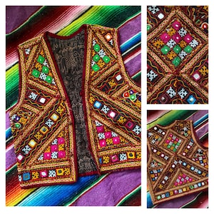 Vintage 70s Embroidered Cotton Vest: Indian Banjara Mirror Work, Size S