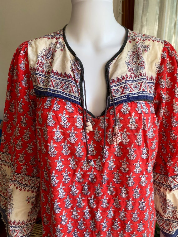 Vintage 70s Red Indian Cotton Dress| Floral Calic… - image 2