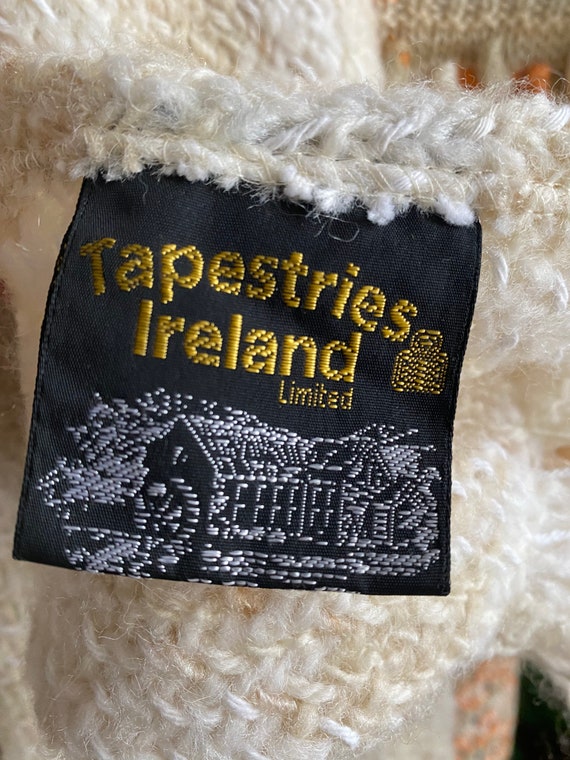 VTG 70s *Tapestries Ireland* Fringed Wool Poncho|… - image 10