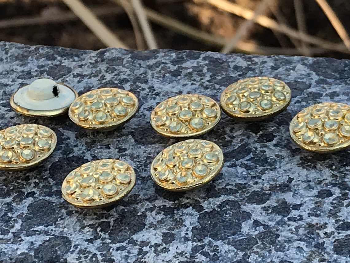 15 Bottoni In Plastica Colorati 12mm - Ideali Per Cucito, Tende, Fai Da Te (K50.2)