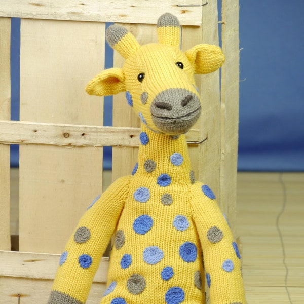 AMANI THE GIRAFFE knitting pattern