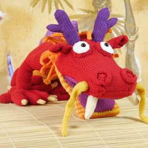 Lucky Chinese Dragon LONG-LONG knitting pattern image 3