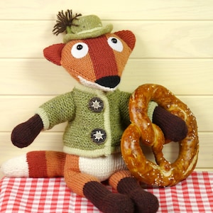 XAVER THE FOX Knitting Pattern