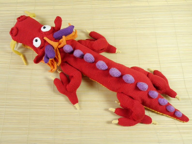 Lucky Chinese Dragon LONG-LONG knitting pattern image 2