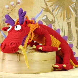 Lucky Chinese Dragon LONG-LONG knitting pattern image 1