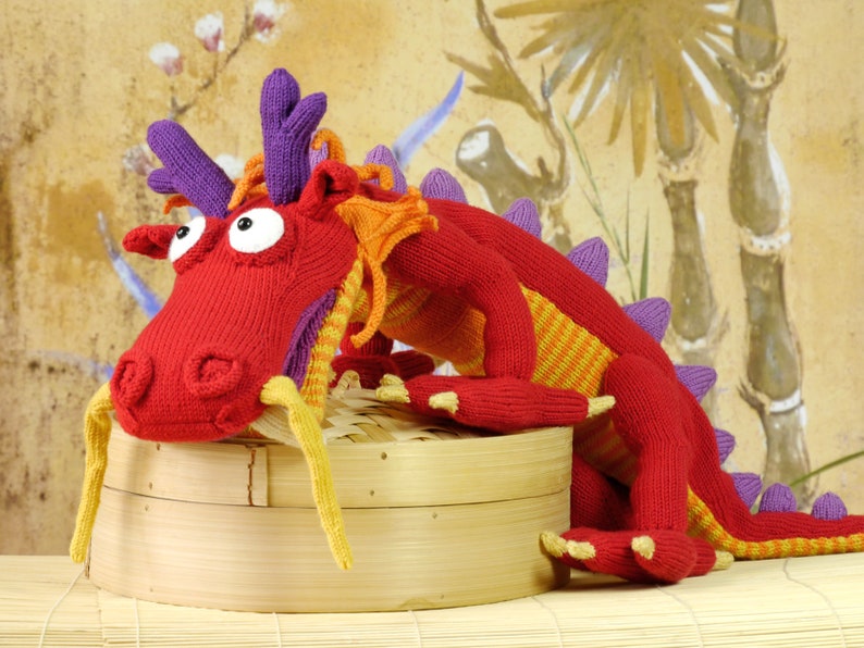 Lucky Chinese Dragon LONG-LONG knitting pattern image 1