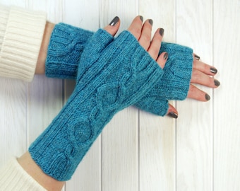 Greti Handstulpen, fingerlose Handschuhe, Strickanleitung
