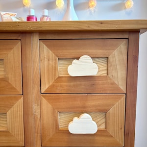 Natural wood cloud drawer knob (fir) / decorative drawer handle for children&#39;s bedroom furniture makeover / can be used as a coat hook*