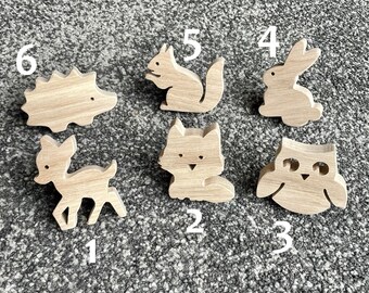 Natural wood Forest Animals themed drawer knob (oak) price per unit / can be used as a coat hook*