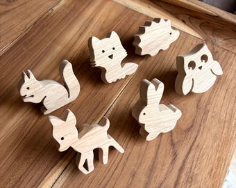 Boutons de tiroir bois animaux de la forêt – Déco chambre bébé nature – Poignée meuble personnalisée en bois – Cadeau naissance personnalisé