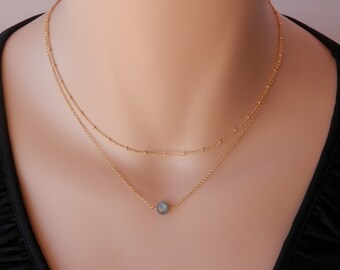 dainty labradorite necklace