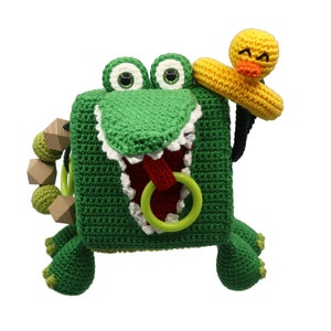 CROCHET PATTERN Activity Cube Crocodile