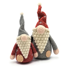 CROCHET PATTERN christmas gnome image 1