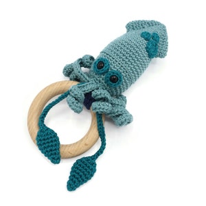 CROCHET PATTERN rattle squid