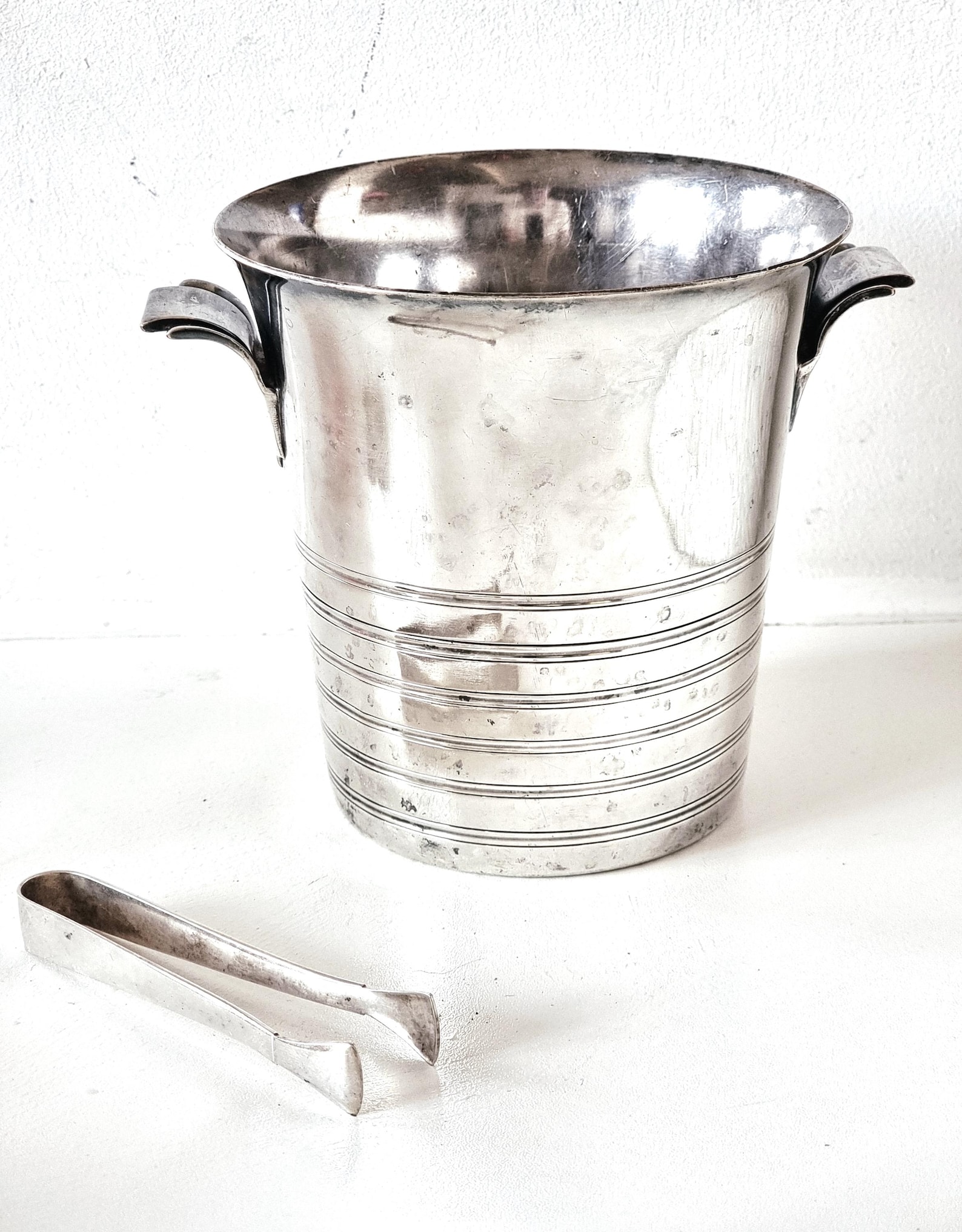 Art Deco Antique 1930 Christofle style Ondulations Silver Plated French Wine Cooler Art Deco modernist Icebucket ice bucket & tongue