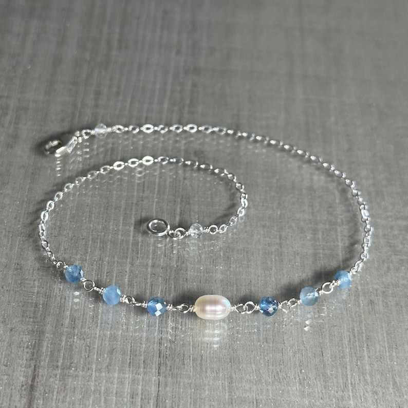 Aquamarine and pearl anklet, shaded aquamarine gemstone ankle bracelet, sterling silver chain anklet, dainty blue bridal ankle jewelry image 1
