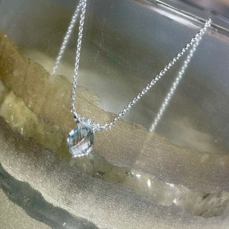 Sparkling Clear Round Necklace