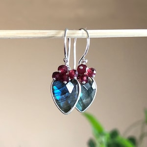 Labradorite with garnet earrings, labradorite earrings, mix gemstone cluster earrings, rhodolite pink garnet, sterling silver, multi stones