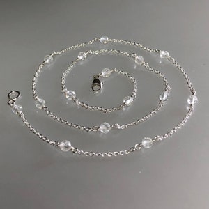 Dainty white topaz choker, genuine white topaz chain, dainty clear gemstone necklace, clear crystal jewelry, beaded station necklace, women