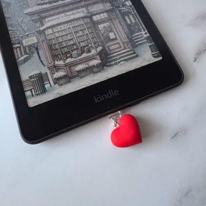 Silicone Red Heart Kindle Charm| USB C Phone Charm | Kindle Accessories | Bookish Gifts | USB-C Dust Plug| Bookish Merch Valentine Charm