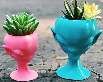 Alien planter, Aliens, ufo, Birthday gift, Space, AboveTheSpell X Meow3D Collaboration Blanks, Area 51, alien,Desk Decor, alien decor