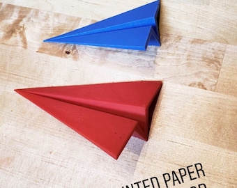 Paper Plane Statue, Wall art, airplane decor, Sculpture, Wall Decor, Aviation decor, Minimalist, Paper Aeroplanes, 3D, office decor, Wedding