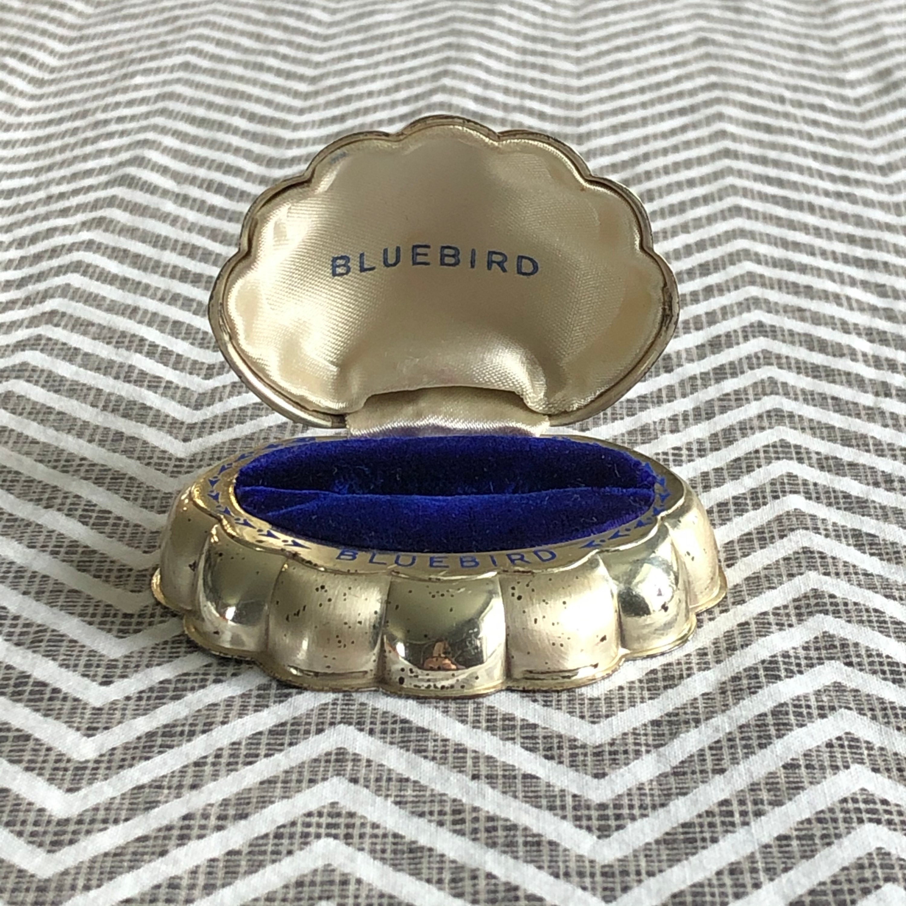 Vintage 1930s Bluebird Ring Box, Clam Shell Shape, Plated Silver with Blue Velvet Lining, Vanity Accent, Bedroom Decor, Engagement Ring Vintage 1930s Bluebird Ring Box, Clam Shell Shape, Plated Silver with Blue Velvet Lining, Vanity Accent, Bedroom Decor, Engagement Ring