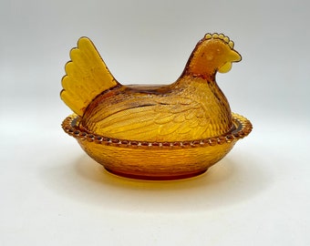 Vintage Nested Hen, Amber Glass Hen on Nest, Indiana Glass Nested Hen, Collectible Hens, Farmhouse Decor, Amber Indiana Glass, Gift Idea