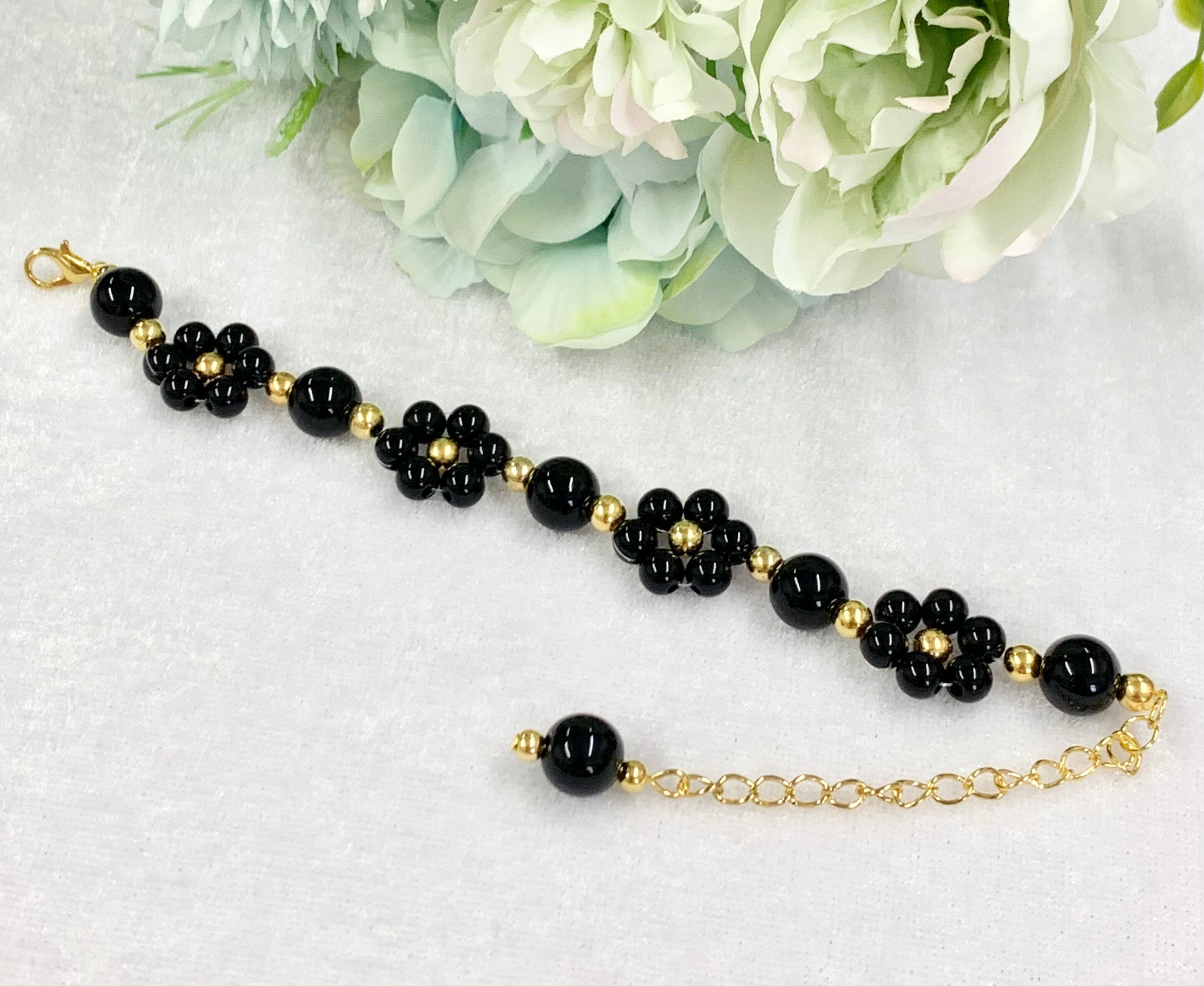 ブラックビーズフラワーブレスレット - Etsy 日本