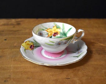 Antique China Tea Cup and Saucer Set: Daffodil Floral Design
