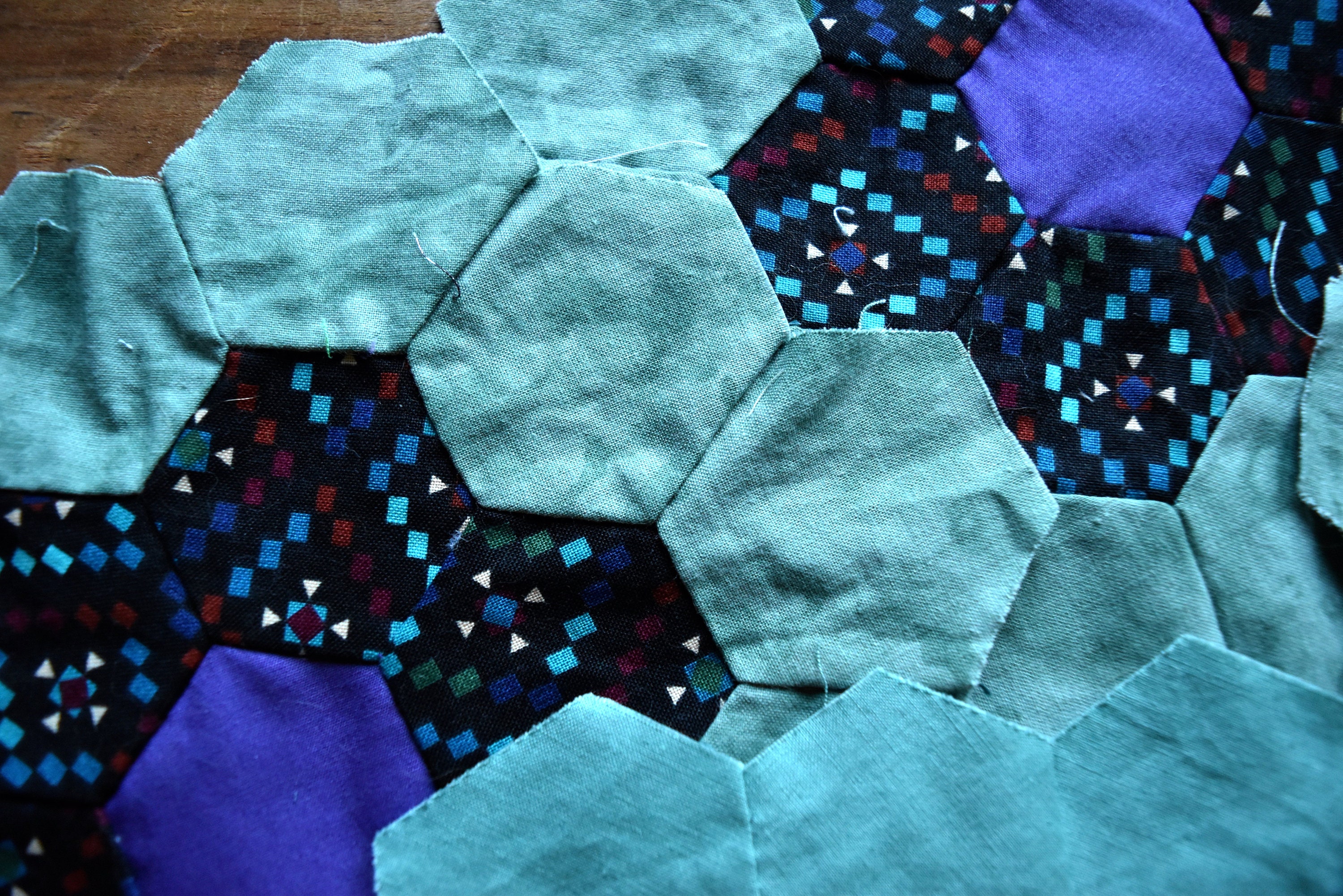 Vintage Hexagon Quilt Pieces, Vintage Quilt Block, Precut Quilt Pieces, Hand Cut Hand Stitched