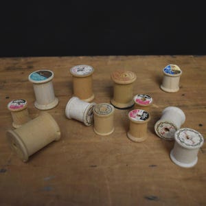 Vintage Wooden Spools: DIY Craft Supplies, Photo Stands (Lot of 12)