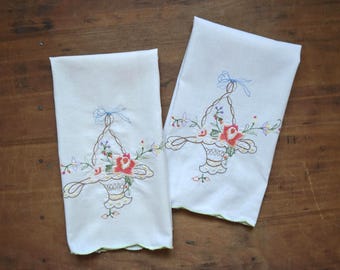 Embroidered Floral Basket Fingertip Towel: Cottage Guest Bathroom Decor