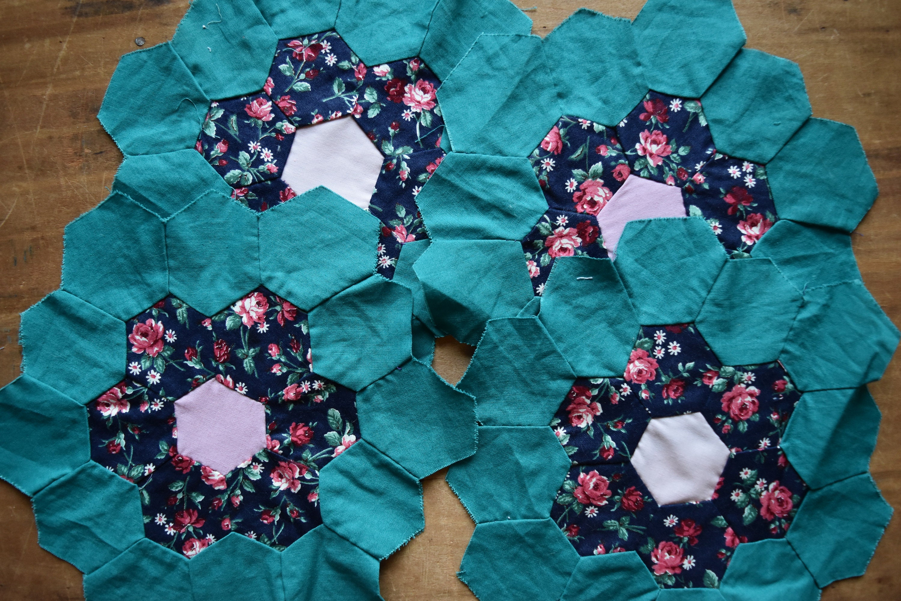 Vintage Hexagon Quilt Pieces, Vintage Quilt Block, Precut Quilt Pieces, Hand Cut Hand Stitched