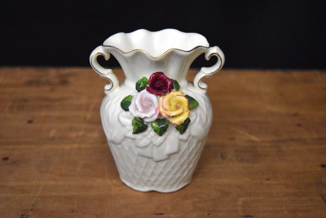 3D Floral Vase Vintage Vase Raised Flowers Vintage Vase Etsy