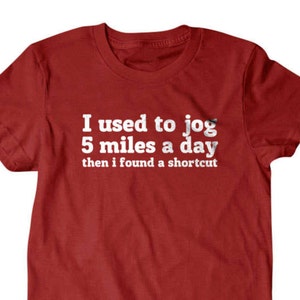 Camiseta para correr, camiseta para trotar, camiseta divertida para hacer ejercicio, camiseta, camiseta divertida, regalos para papá, camisa, novio, esposo imagen 1